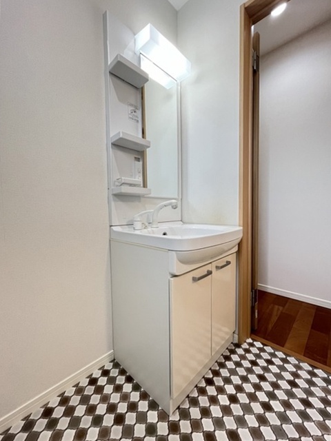 洗面設備　忙しい朝には欠かせない洗面所です♪