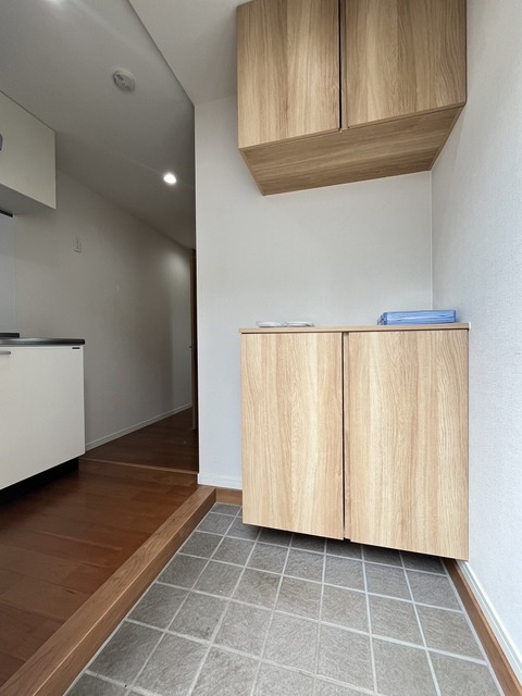 玄関　便利なカウンター型シューズボックス♪