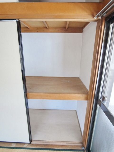 収納　室内
