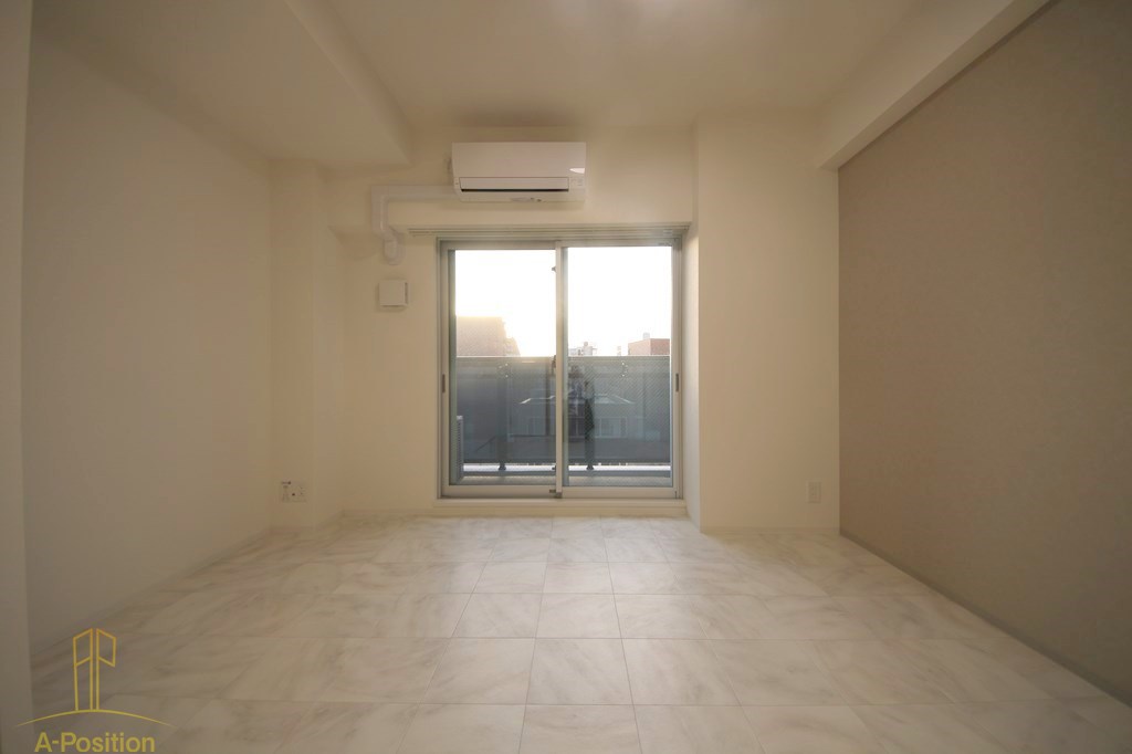 居室・リビング　ファーストフィオーレ九条III