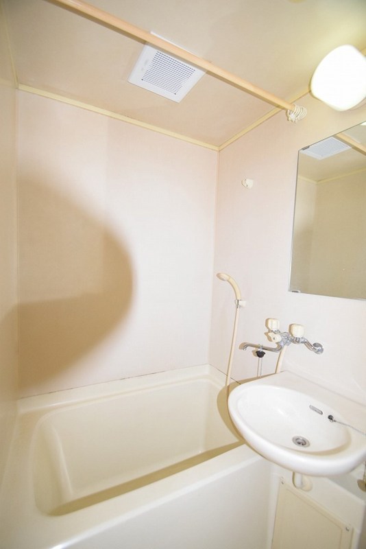 バス・シャワールーム　別室参照