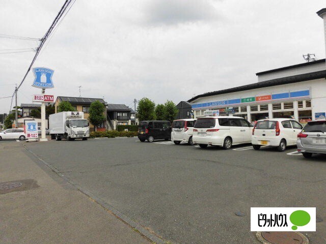 コンビニ　ローソン花矢巾ニュータウン店（コンビニ）まで178m