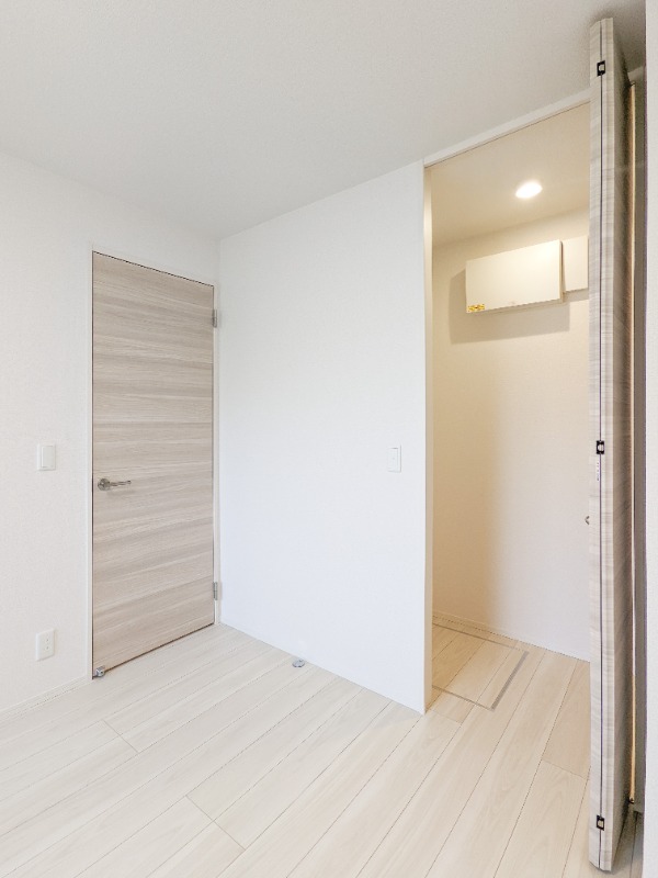 収納　図面と現状に相違がある場合には現状を優先