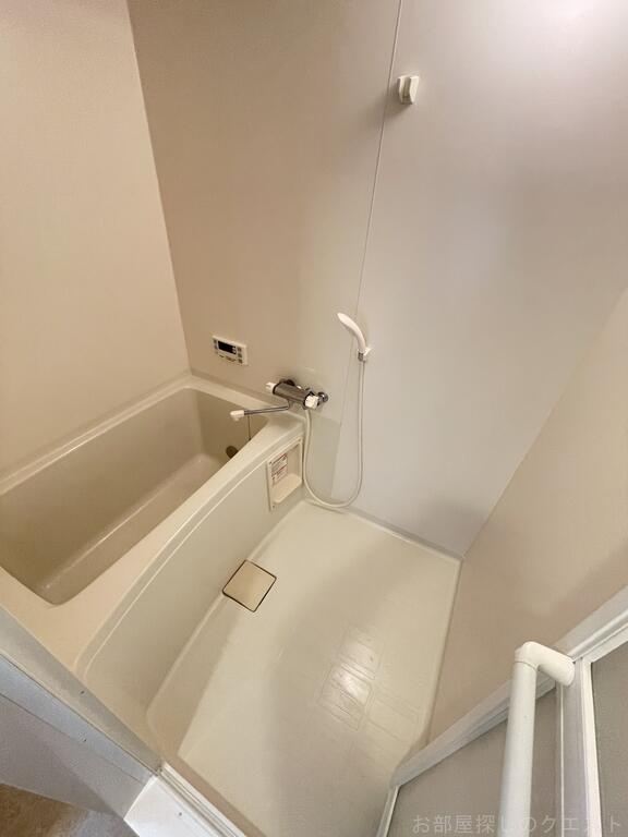 バス・シャワールーム　（写真は同タイプ）