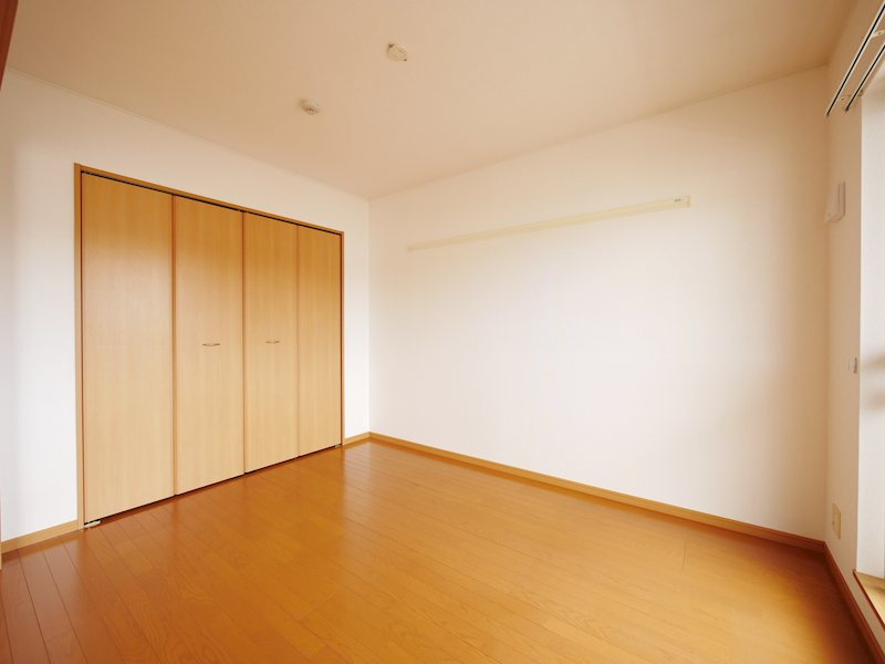 その他　洋室６帖