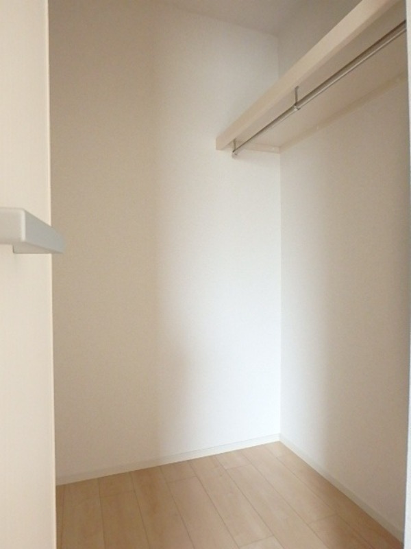 収納　図面と現状に相違がある場合には現状を優先