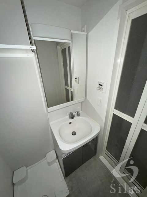 洗面設備　同仕様