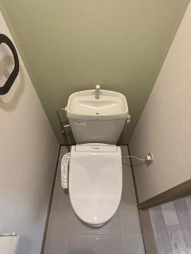 トイレ　シャワー付トイレ