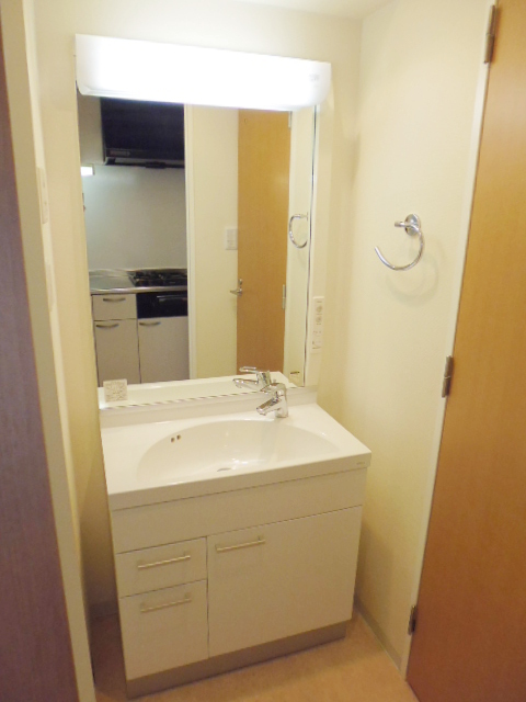 洗面設備　独立洗面台で身支度らくらく♪