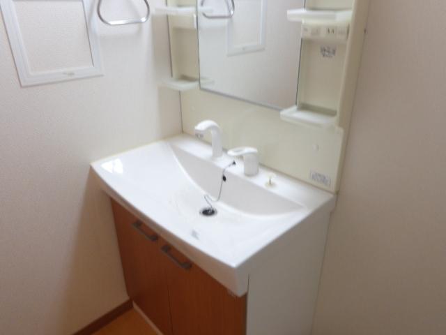 洗面設備　洗髪洗面化粧台