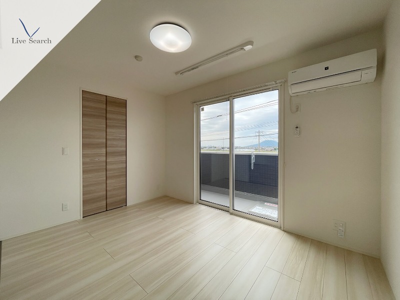 居室・リビング　同型イメージ