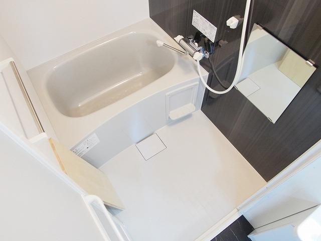 バス・シャワールーム　浴室