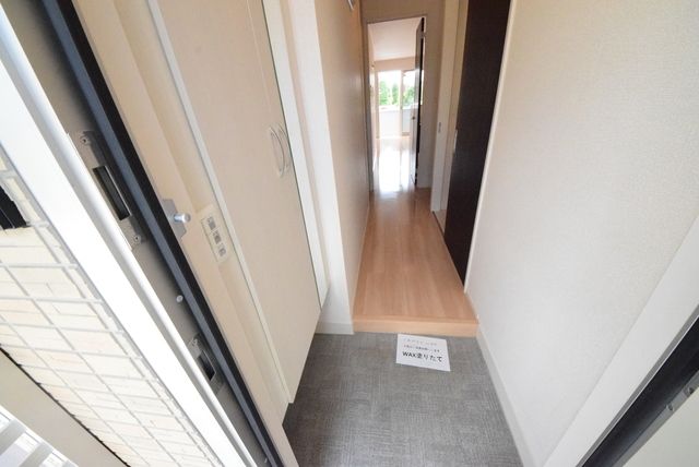 玄関　★玄関収納＆姿見付★