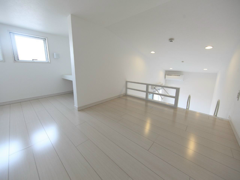 その他部屋・スペース　ロフト5.9帖（収納としてもお部屋としても使えます）