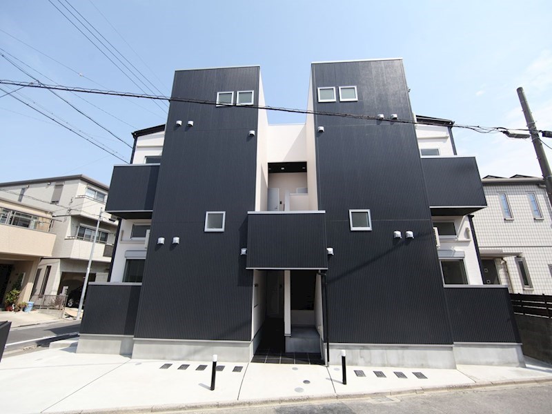 建物外観　外観　デザイナーズ　光インターネット無料