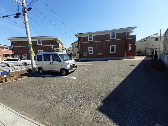 駐車場　駐車場完備です