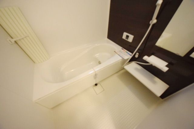バス・シャワールーム　★お問い合わせはタウンハウジング聖蹟桜ヶ丘店まで★