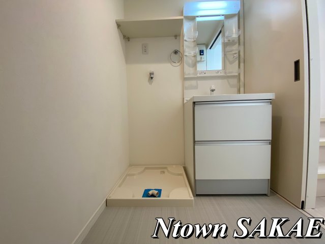 洗面設備　広い洗面スペース