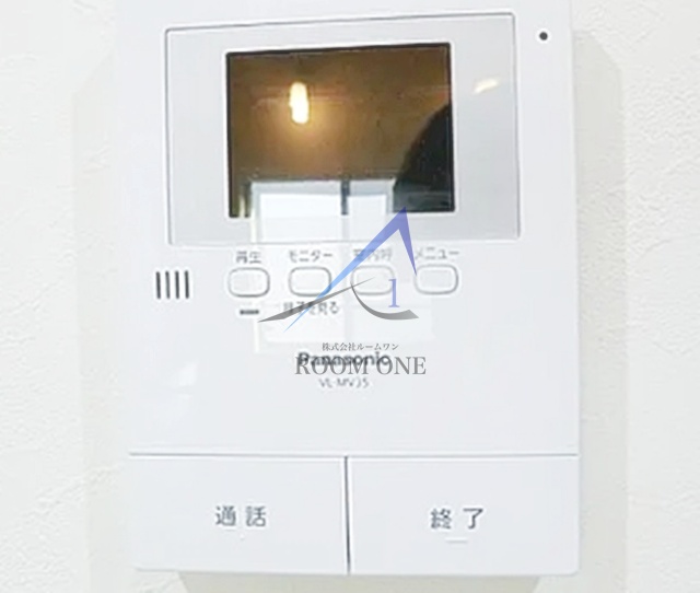 セキュリティ　モニター付きインターホンです。