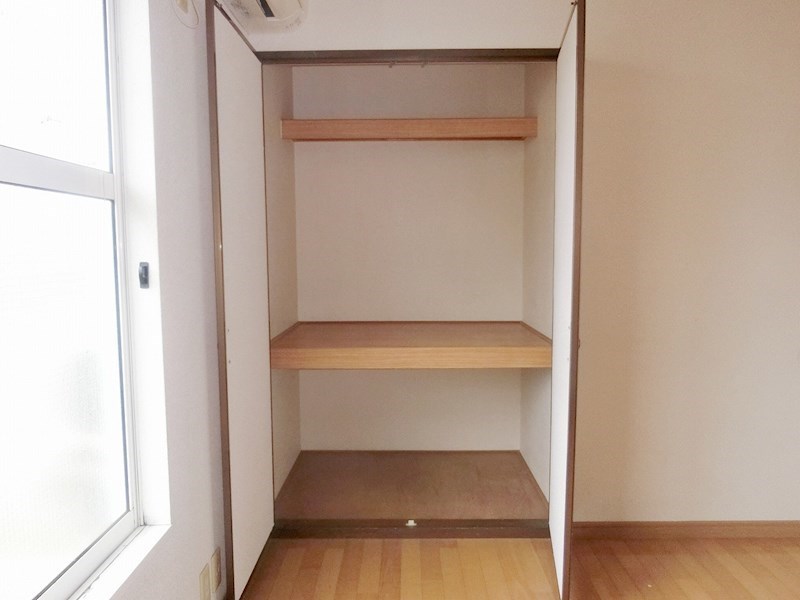 収納　別室参照