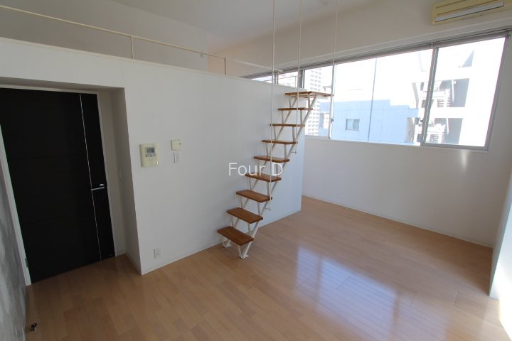 居室・リビング　解放感高い居室スペース！