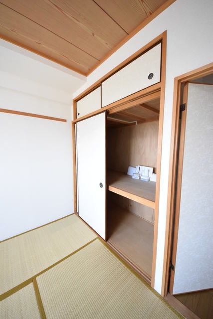 収納　反転タイプになります