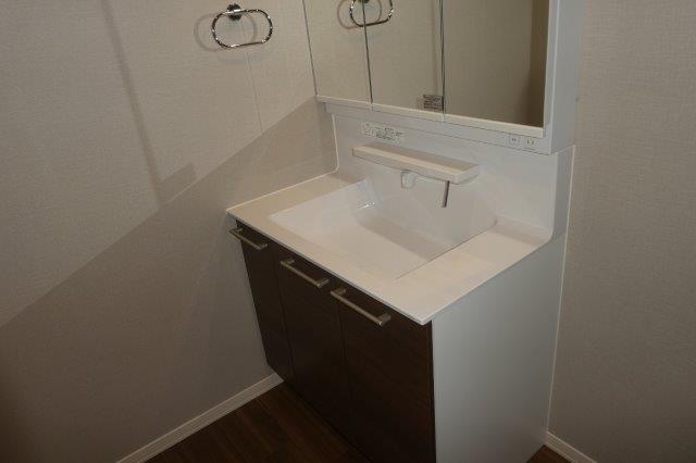 洗面設備　シャンプードレッサー