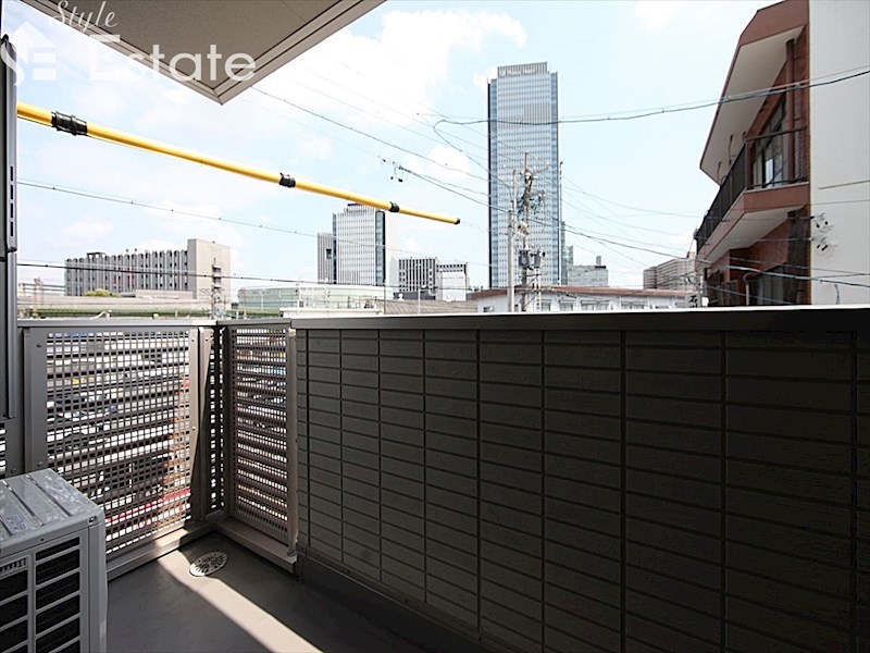 バルコニー　バルコニー