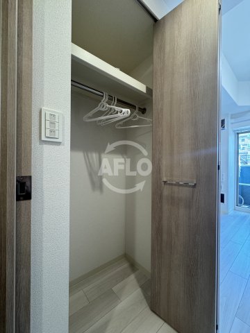 収納　プレサンス四天王寺前夕陽ヶ丘　凛宮　収納