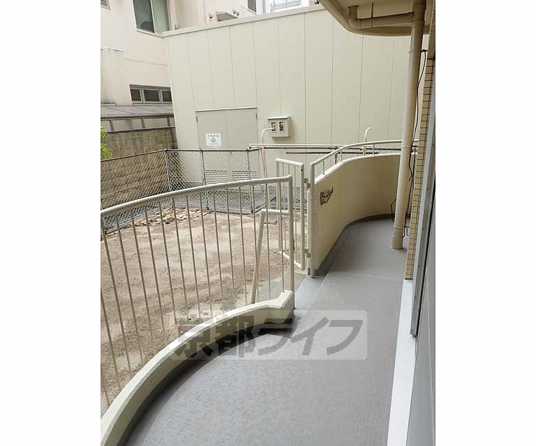 バルコニー　広々としています