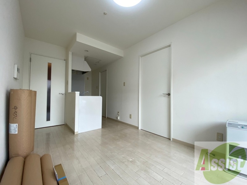 居室・リビング　広くてキレイなお部屋が広がっていて、充実した生活が送れそう。