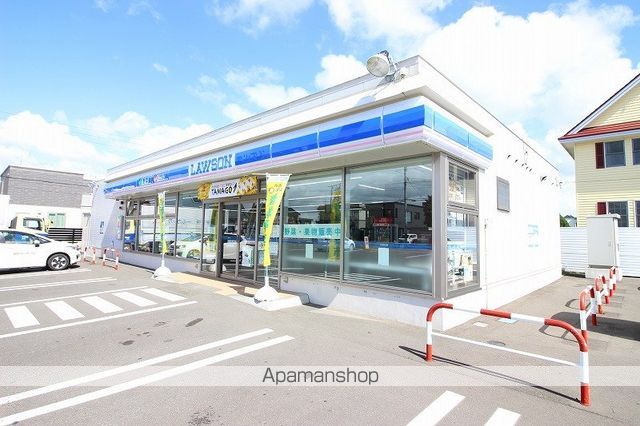 コンビニ　ローソン恵庭黄金南店（コンビニ）まで531m