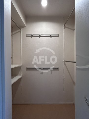 収納　アムール姫島　クローゼット