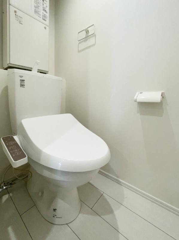 トイレ　トイレ