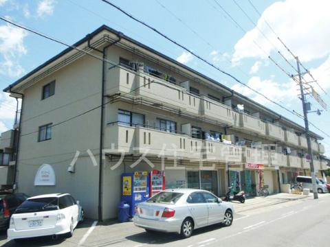 建物外観　外観写真（昼）