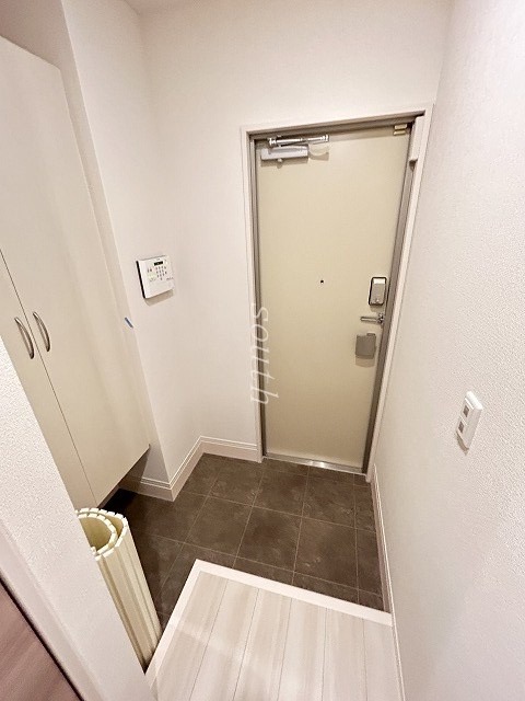 玄関　シューズＢＯＸ付きの玄関