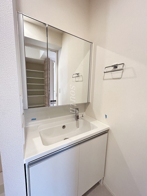 洗面設備　シャンプードレッサー