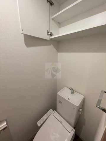 トイレ　カージェ文京千石