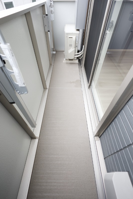 バルコニー　図面と現状に相違がある場合には現状を優先