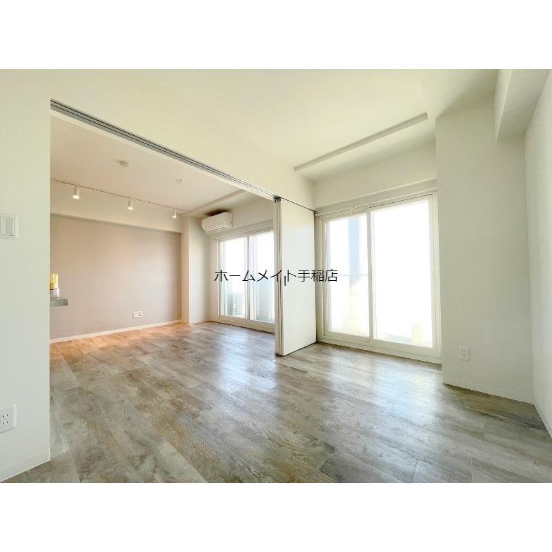 その他部屋・スペース　明るい洋室♪