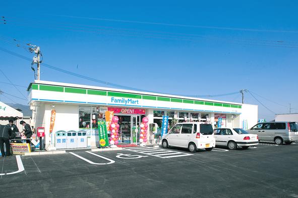 コンビニ　ファミリーマート 倉敷平田南店（コンビニ）まで213m