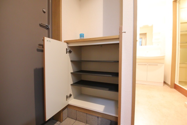 収納　※別室の参考写真の為、現況優先です。