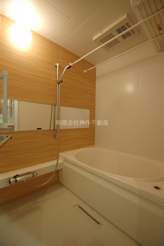 バス・シャワールーム　浴室乾燥機