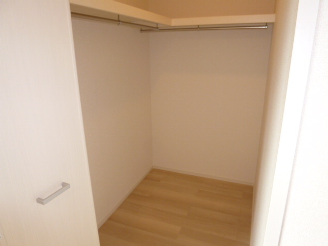 収納　ウォークインクローゼット