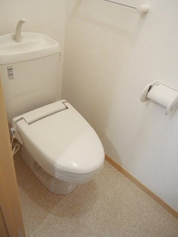 トイレ　トイレもきれいです