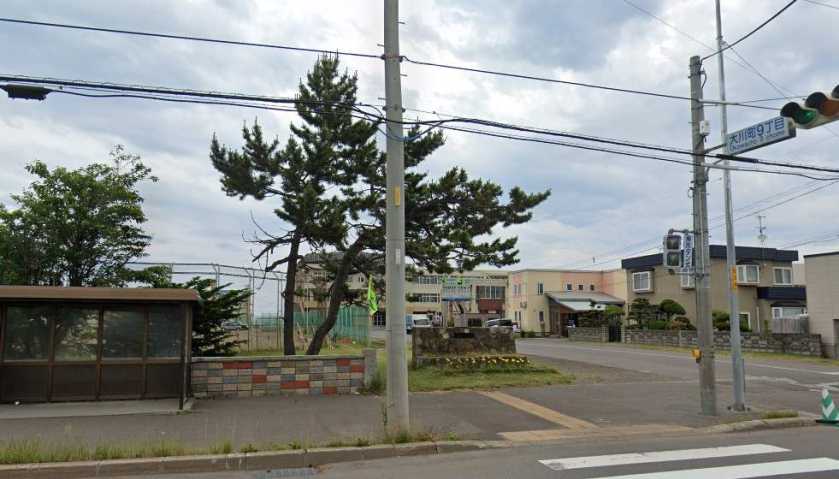 小学校　余市町立大川小学校（小学校）まで1808m