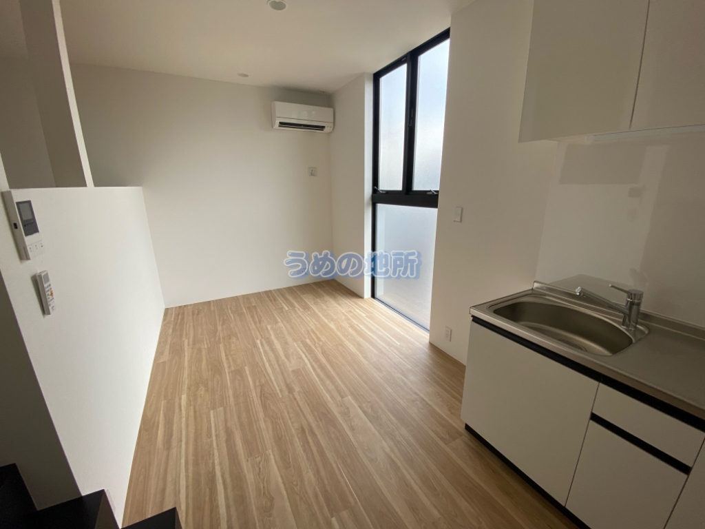 居室・リビング　リビング