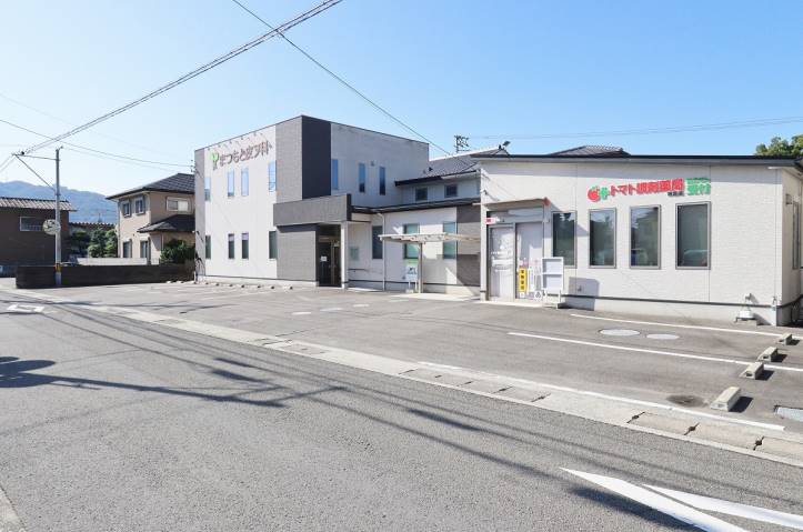 病院　祖川産婦人科クリニック（病院）まで927m