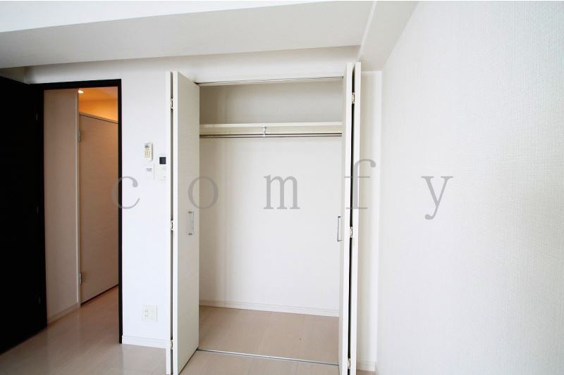 収納　クローゼット