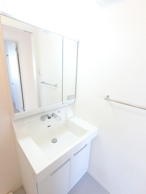 洗面設備　図面と現状に相違がある場合には現状を優先